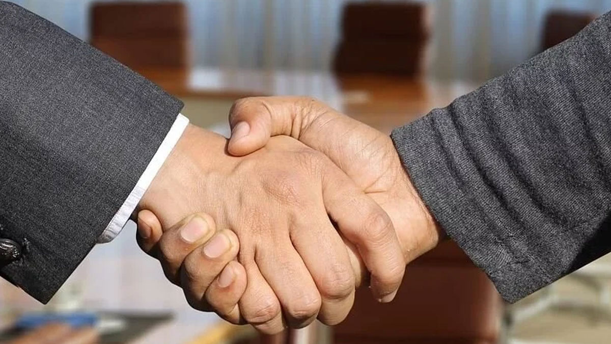 Steven Zidell Successfully Negotiated Multiple Real Estate Transactions with Major Retailers